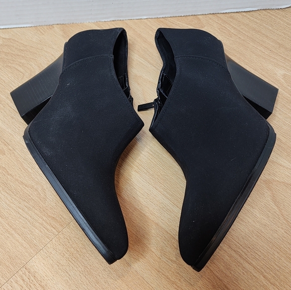 Donald J Pliner Verie Pointed Toe Ankle Black Booties Shooties Size 8M - Picture 9 of 15